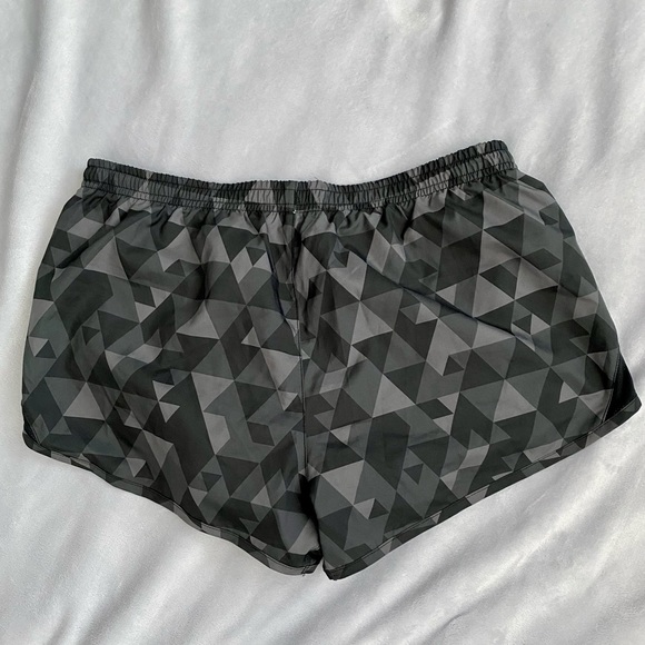 Nike Shorts - 2 pairs - Picture 3 of 7